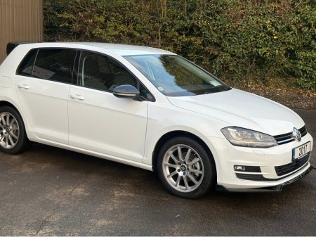 2017 Volkswagen Golf HI/LINE 1.4 AUTOMATIC €17,950