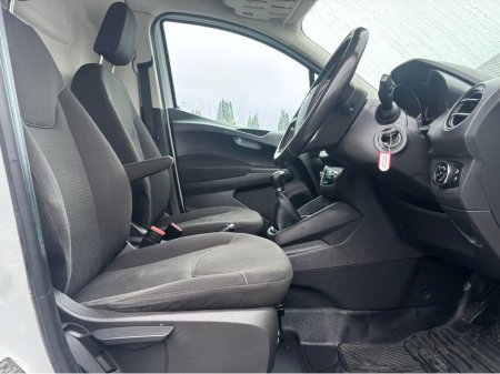 2018 Ford Transit Courier TREND 1.5 TD 95 95PS 5SPEED 3 €9,995 thumbnail