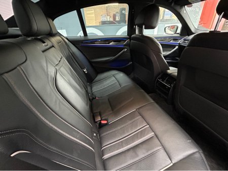 2018 BMW 5 Series - thumbnail 5