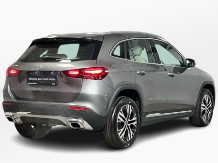 2026 Mercedes-Benz GLA Class 180 Progressive - 18 Inch Alloys - Reversing Camera - Ambient Lighting - Sat Nav - Climate Control - Heated Seats - Keyless Start - Apple CarPlay/Android Auto €61,182