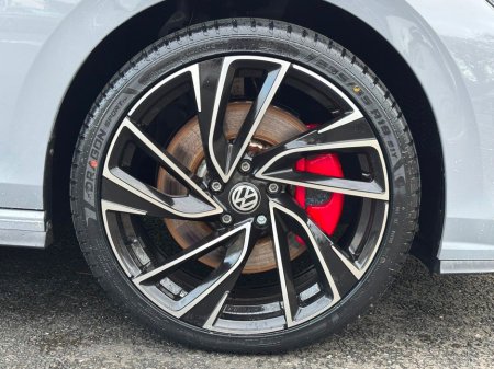 2023 Volkswagen Golf GTE 245 DSG AUTO BLUEMOTION PHEV €32,995 thumbnail