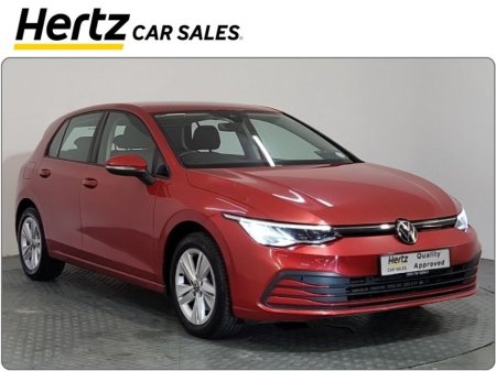 2024 Volkswagen Golf LIFE 110HP Petrol Manual €25,995 thumbnail