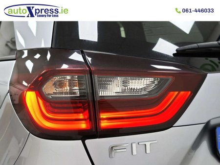 2020 Honda Fit 1.5 EHEV BASIC Hybrid, Automatic, Reversing camera €16,750 thumbnail