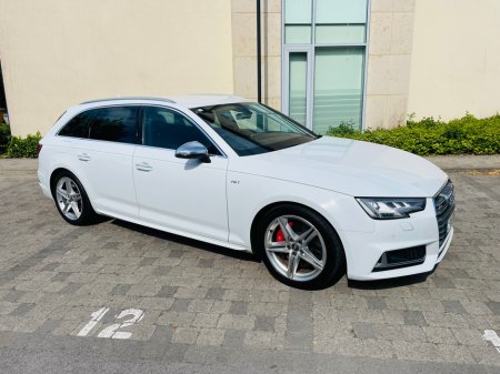 2017 Audi S4  €36,950