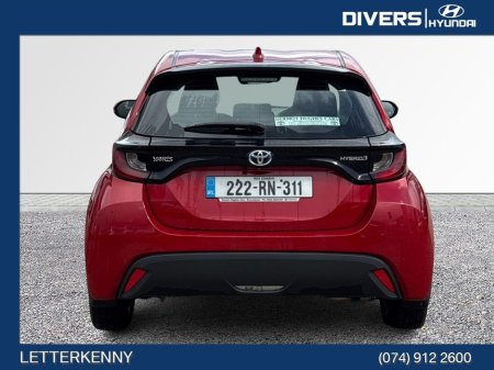 2022 Toyota Yaris - thumbnail 6