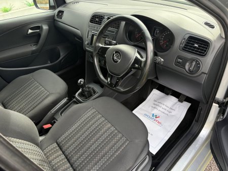 2015 Volkswagen Polo - thumbnail 6