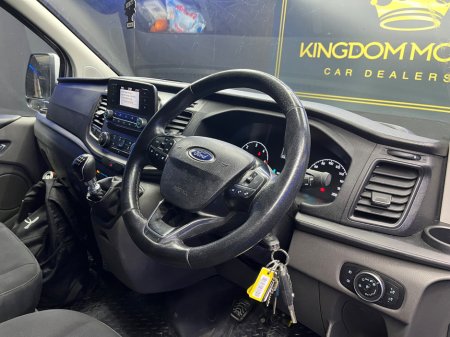 2019 Ford Transit - thumbnail 14