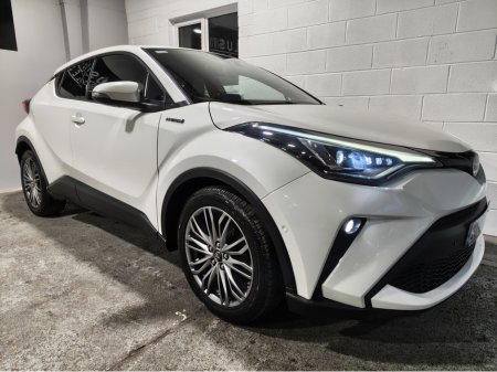 2022 Toyota C-HR 1.8 HYBRID SOL 4DR AUTO €21,995 thumbnail