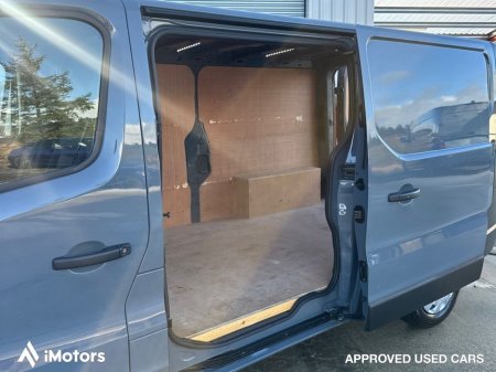 2021 Nissan NV300 LWB 120bhp SV MY20 4DR €16,900