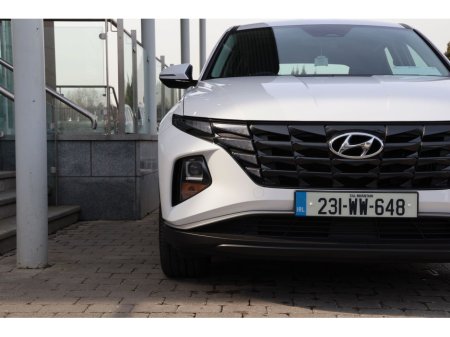 2023 Hyundai Tucson - view 4