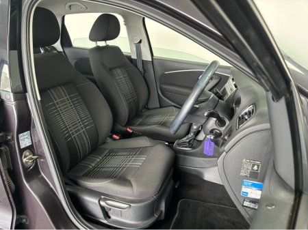 2015 Volkswagen Polo - thumbnail 6