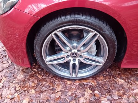 2019 Mercedes-Benz E Class - thumbnail 30