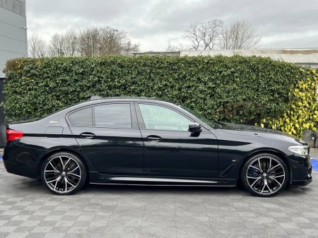 2020 BMW 5 Series 530e M-SPORT COMPETITION 2.0 HYBRID // LEATHER M-SPORT INTERIOR // DIGITAL CLUSTER // NEW 20" M5 ALLOYS €33,950 thumbnail