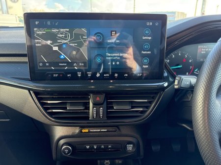 2024 Ford Focus 1.0L EcoBoost 125PS ST-Line €27,975 thumbnail