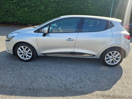 2017 Renault Clio IV DYNAMIQUE NAV 1.2 PETR 4DR €7,950