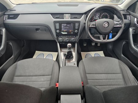 2015 Skoda Octavia - thumbnail 19