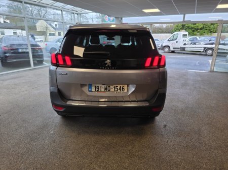 2019 Peugeot 5008 - thumbnail 6