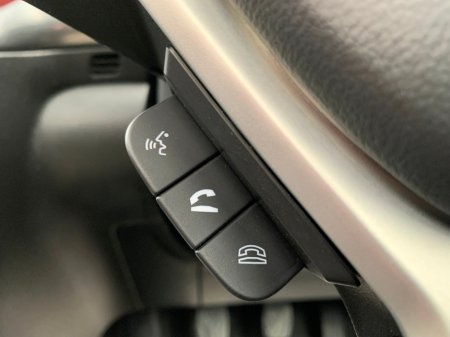 2016 Suzuki Vitara - thumbnail 25