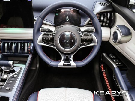 2026 BYD ATTO 3 Order your new 261 Atto 3 Comfort Grey today! €40,783 thumbnail