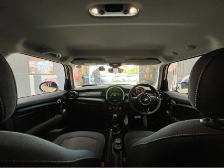 2017 MINI Cooper - thumbnail 12