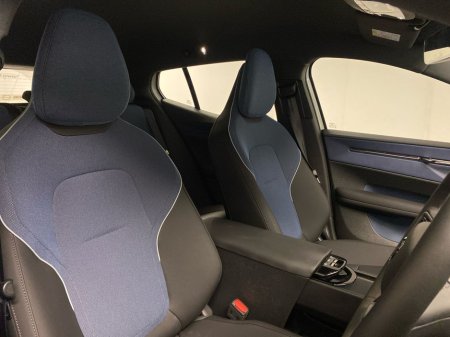 2025 Volvo EX30 Single Motor BEV 272hp Plus €39,995 thumbnail