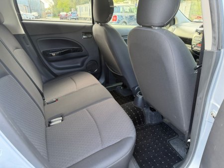 2019 Mitsubishi Mirage - thumbnail 15