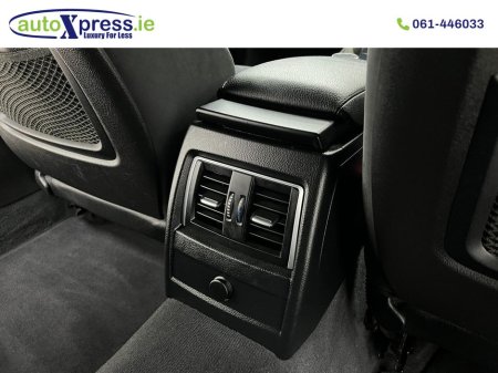 2017 BMW 3 Series - thumbnail 24