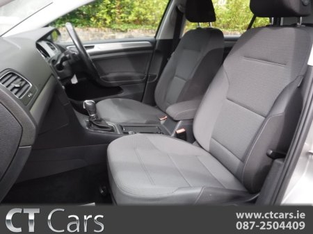 2016 Volkswagen Golf - thumbnail 8