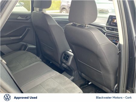 2024 Volkswagen T-Roc 2.0TDI 116BHP STYLE WITH REARVIEW CAMERA €34,995 thumbnail
