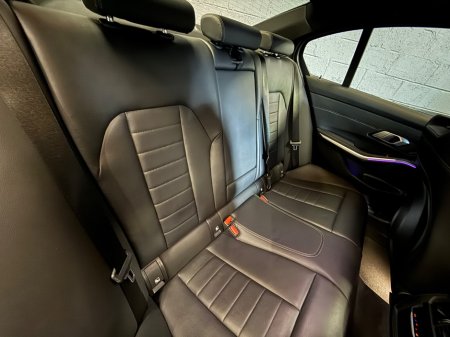 2022 BMW 3 Series - thumbnail 7