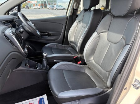 2017 Renault Captur - thumbnail 9