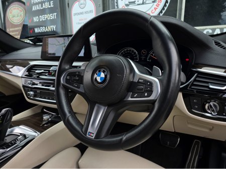 2017 BMW 5 Series - thumbnail 18