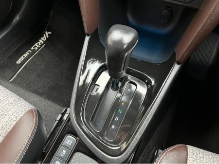 2021 Toyota Yaris Cross Z HYBRID AUTOMATIC 1.5 PETROL //HIGH SPEC//HALF LEATHER HEATED SEATS//HEATED STEERING WHEEL//360 PARKING CAMERAS// €22,950 thumbnail