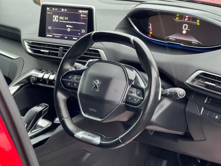 2020 Peugeot 3008 - thumbnail 8