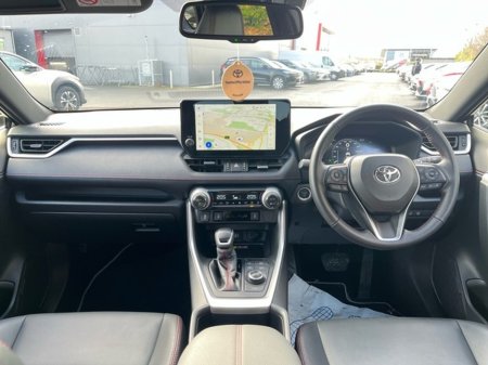 2025 Toyota Rav4 - thumbnail 8