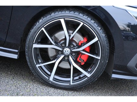 2022 Volkswagen Golf GTD 200Bhp DSG * Winter Pack €30,950 thumbnail