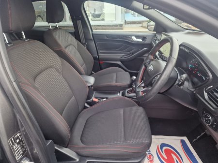 2023 Ford Focus St-line 1.0T 125 M6 FWD 5DR*QUALITY ASSURED USED CARS*SIMI APPROVED*GREAT RATE FINANCE AVAILABLE*WELCOME TO DAVID QUIGLEY AUTOS* €22,950 thumbnail