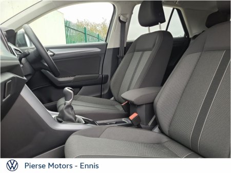 2025 Volkswagen T-Roc - thumbnail 7