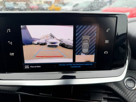 2021 Peugeot 2008 - thumbnail 11