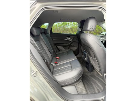 2024 Audi Q8 - thumbnail 45