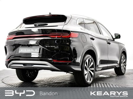 2025 BYD Seal U - thumbnail 6