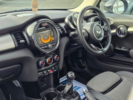 2015 MINI Hatch 1.5 3DR COOPER €12,950 thumbnail