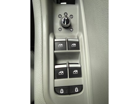 2021 Audi A4 35 TDI 163HP S Tronic SE €24,900 thumbnail