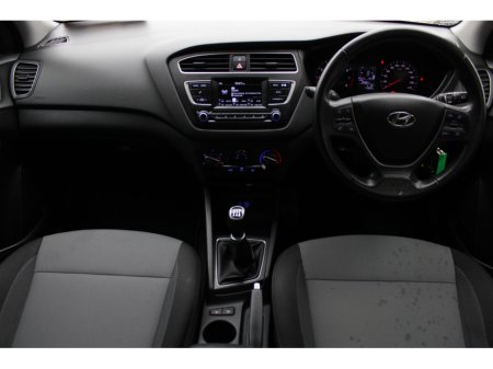 2019 Hyundai i20 1.2 ACTIVE DELUXE 5DR HATCHBACK  //  ONLY 43,869 KM //  STUNNING CAR FINISHED IN SILVER // BUY WITH CONFIDENCE AA AND SIMI APPROVED DEALER 2026 // FINANCE ARRANGED // ALL TRADE €14,950 thumbnail