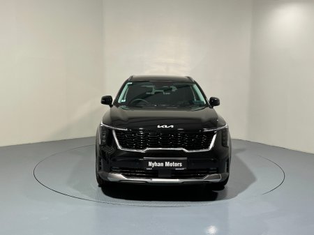 2026 Kia Sorento PE Black Pearl €66,250