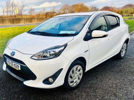 2017 Toyota Aqua 1.8 Hybrid