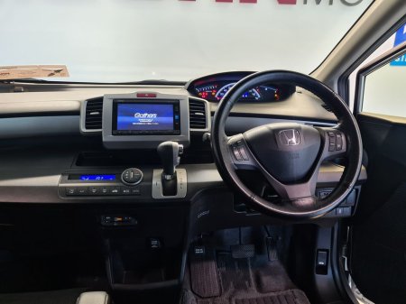 2016 Honda Freed - thumbnail 9