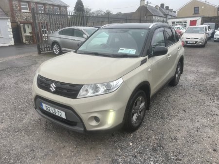 2016 Suzuki Vitara - thumbnail 2