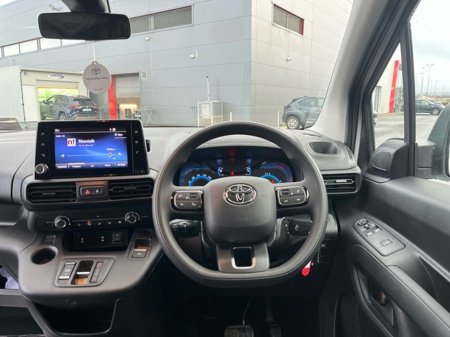 2025 Toyota Proace City PROACE CITY EV FRIDGE VAN €35,128 thumbnail