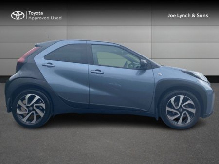 2024 Toyota Aygo X Design Bi-Tone 1.0 5Dr €19,995